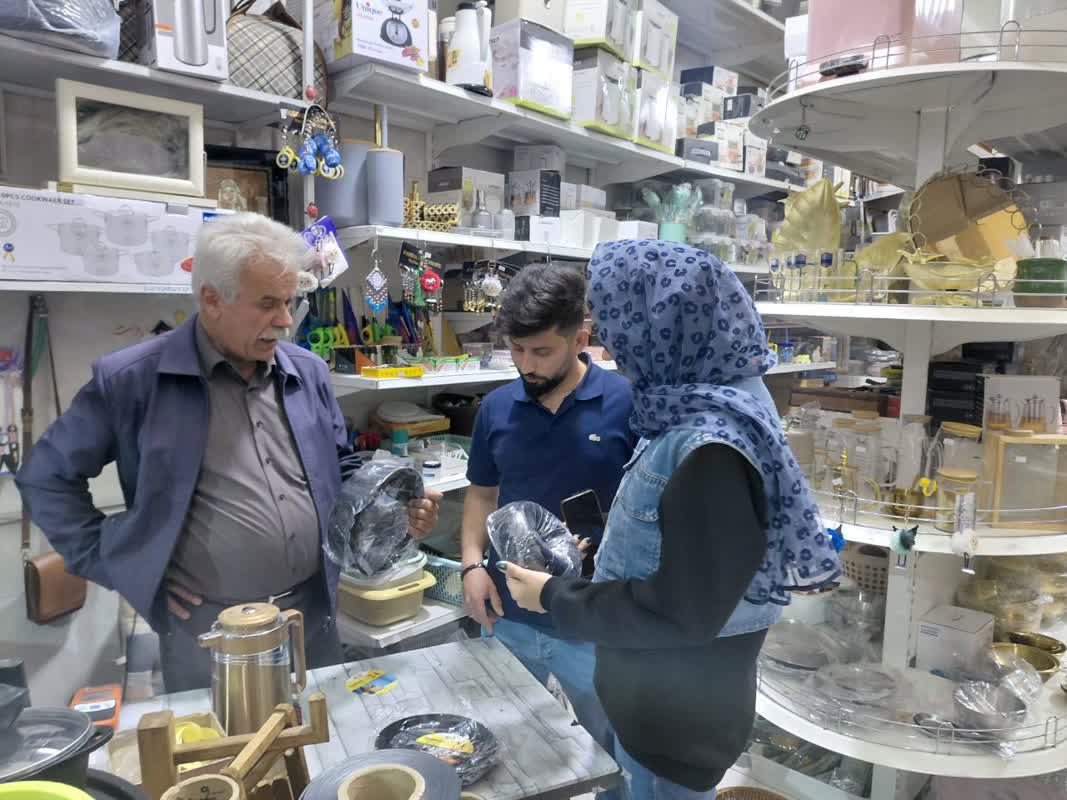 افتتاح نمایشگاه عکاسی استاد محمود کلاری با هواوی P10  
